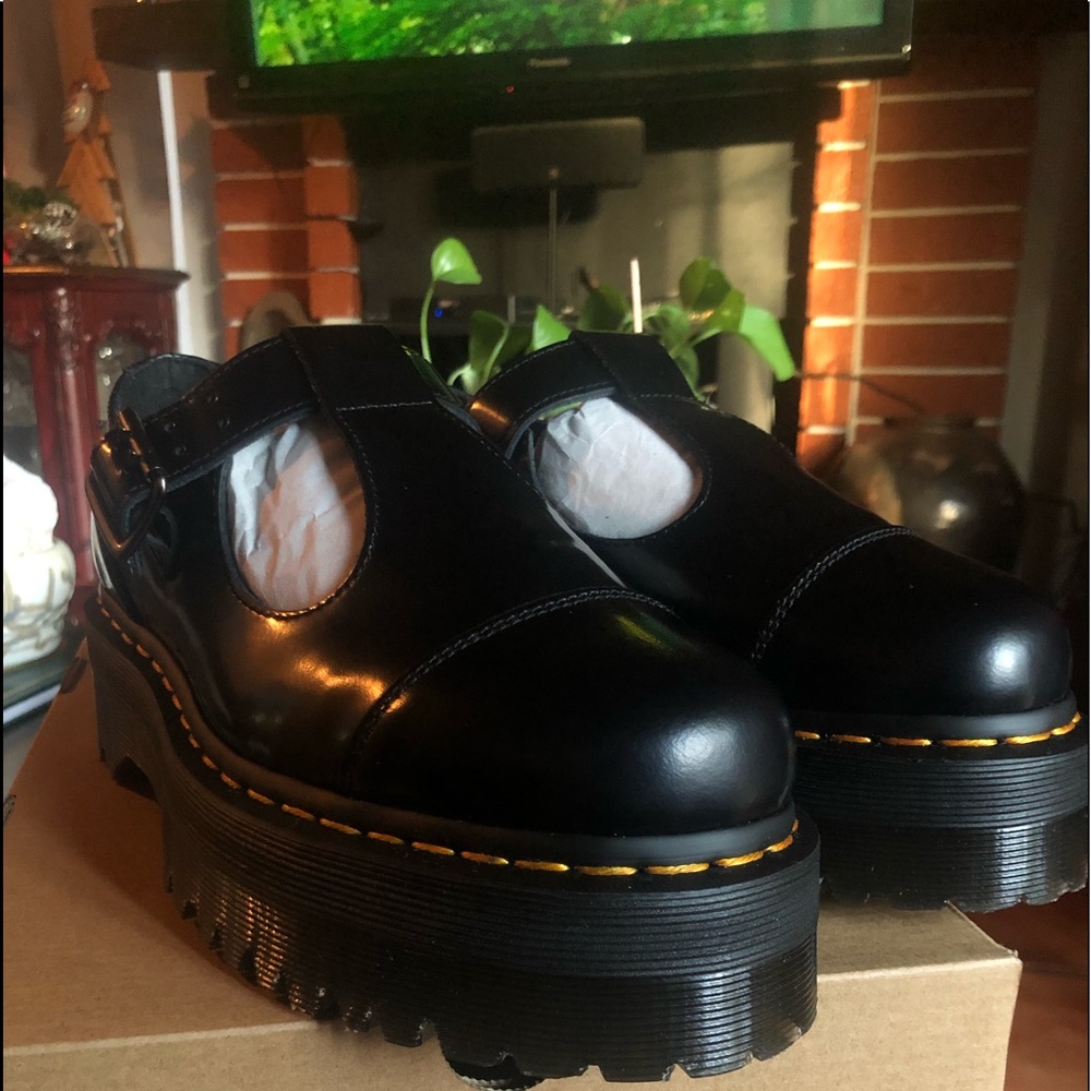 DR. MARTENS BETHAN PLATFORM MARY JANES